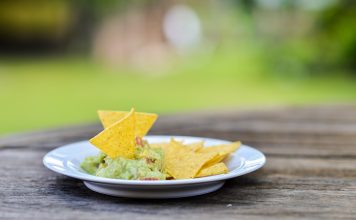 Recept: zo maak je je eigen guacamole guacamole-recept-1